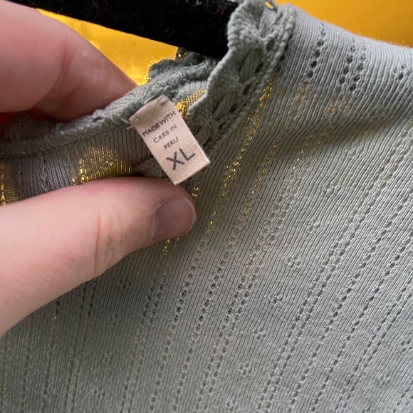 Doen Pointelle Tee - Picture 8 of 10